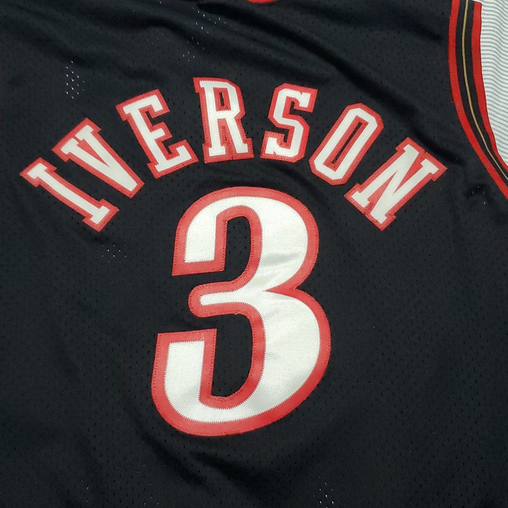 Nike Vintage Black Philadelphia 76ers #3 Allen Iverson Basketball Jersey Sz XL - Picture 9 of 10